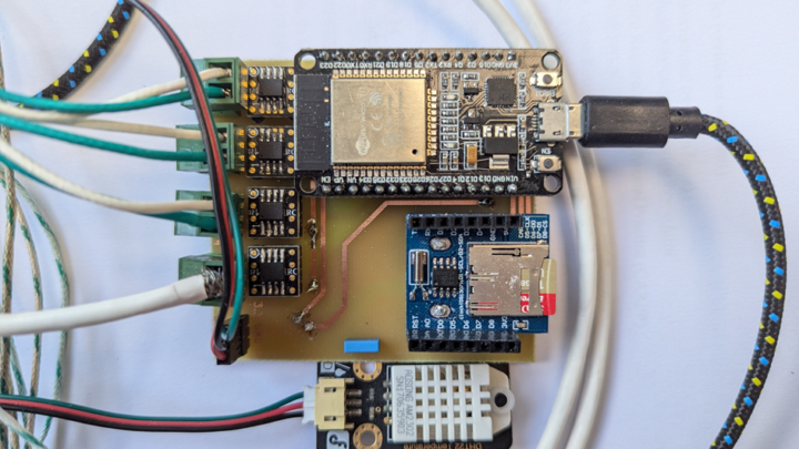 OvenOpenMoniteur: Enregistreur de températures pour fours à pain OpenSource avec ESP-WROOM-32, DHT22, MAX6675 et Carte SD